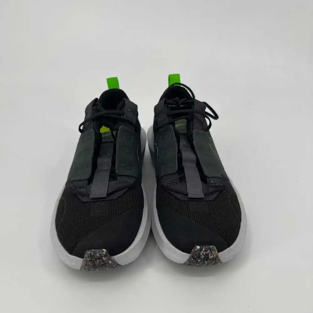 Nike Black Synthetic Athletic Sneakers | Boys Size 5Y